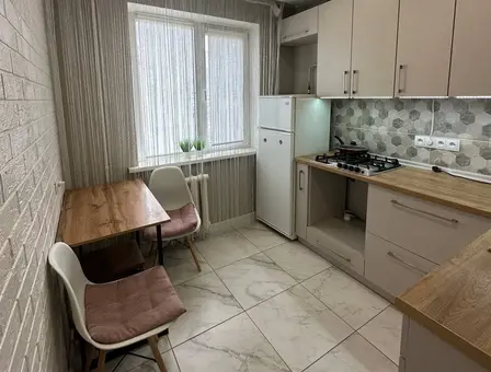 Двухкомнатная квартира на сутки в Речица, Молодёжная ул. 36