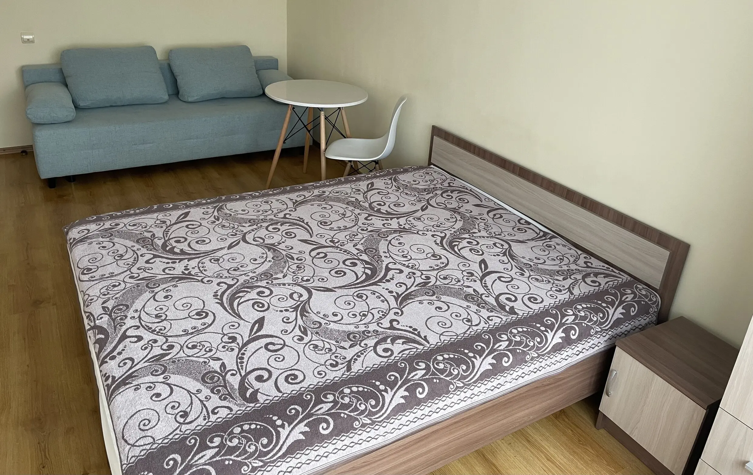 Interior of apartment for daily rent, Rechitsa, Snezhkova St. 22