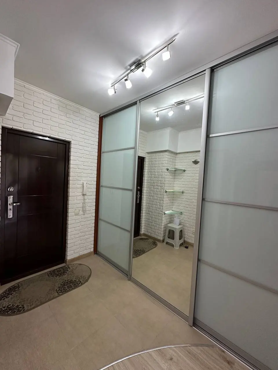 Квартира посуточно Речица, Молодёжная ул. 3Б — фото интерьера