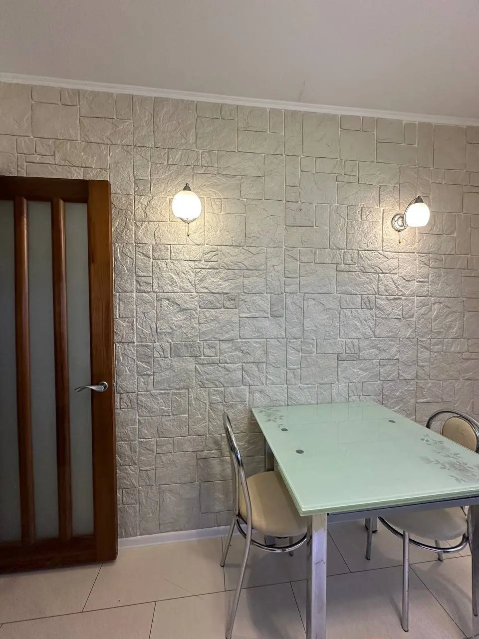 Квартира посуточно Речица, Молодёжная ул. 3Б — фото интерьера