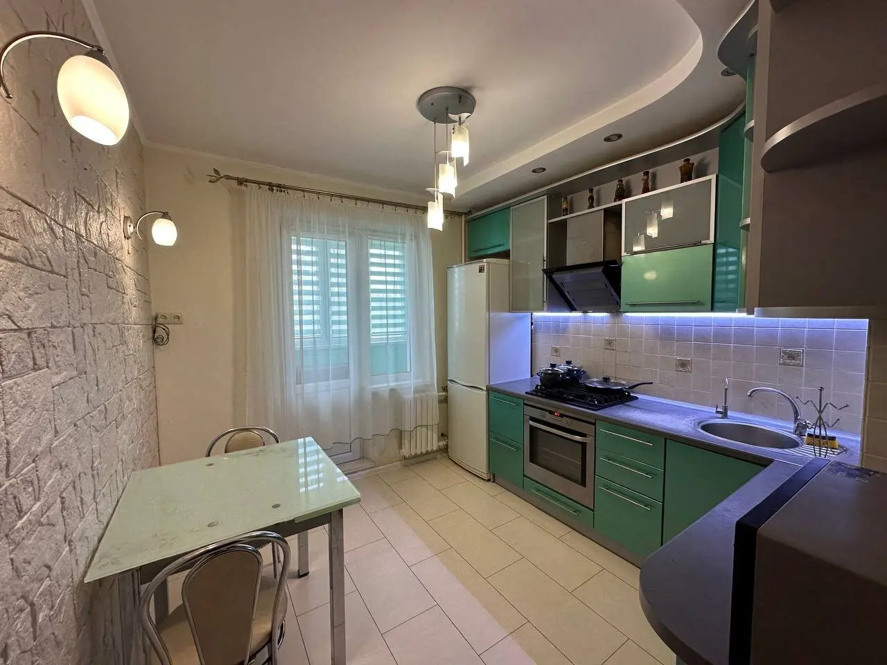 Двухкомнатная квартира на сутки в Речица, Молодёжная ул. 3Б