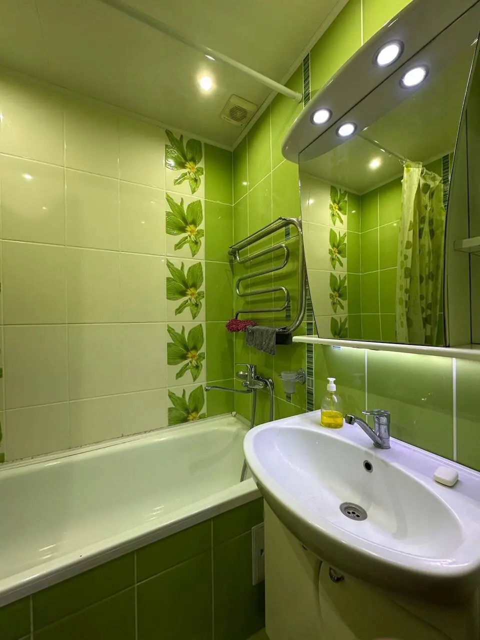 Квартира посуточно Речица, Молодёжная ул. 3Б — фото интерьера