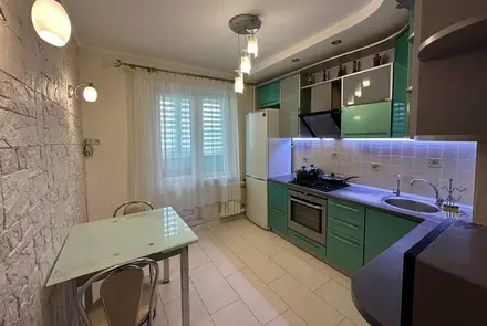 Двухкомнатная квартира for daily rent in Rechitsa, Molodezhnaya St. 3Б